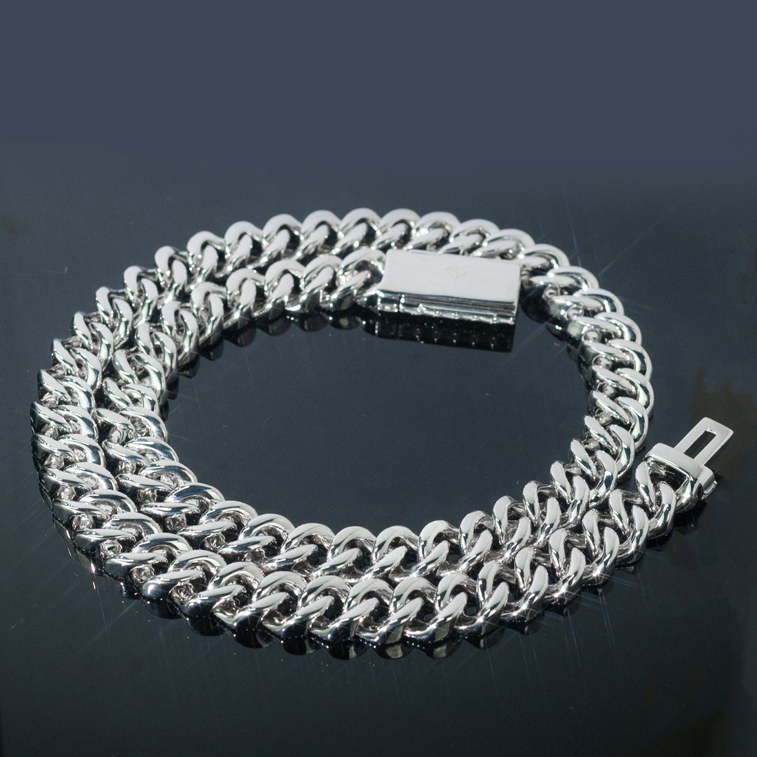 WHAT IS RHODIUM PLATING? A COMPLETE GUIDE TO THIS JEWELLERY ESSENTIAL