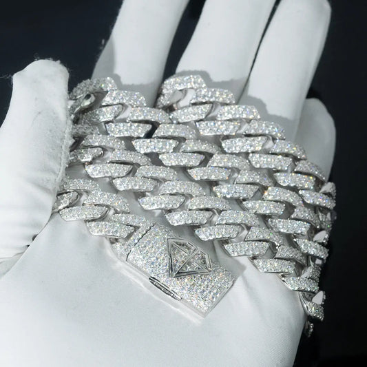 15mm Moissanite Cuban Link Chain Custom Clasp - Frozen Gold Jewellers