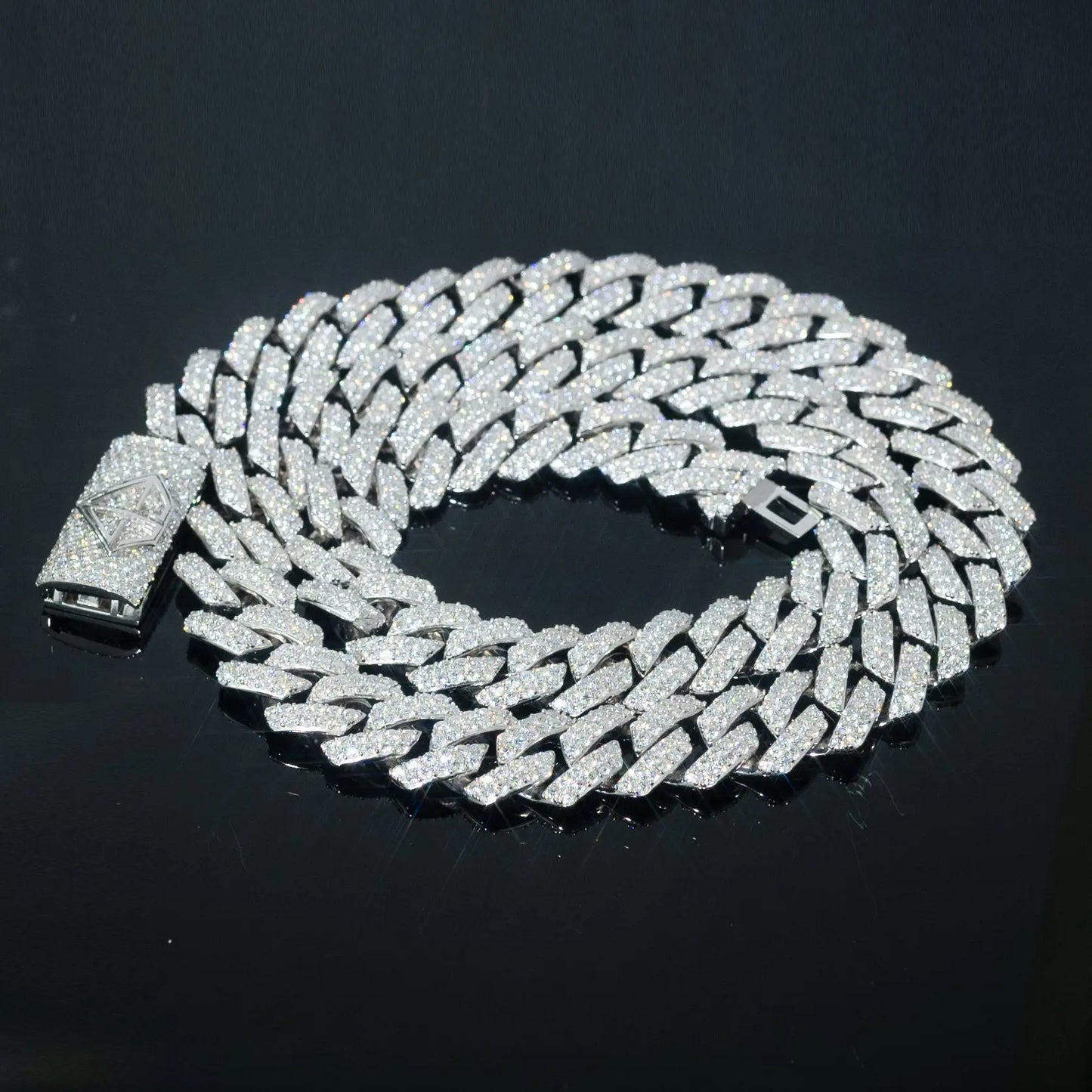 15mm Moissanite Cuban Link Chain Custom Clasp - Frozen Gold Jewellers