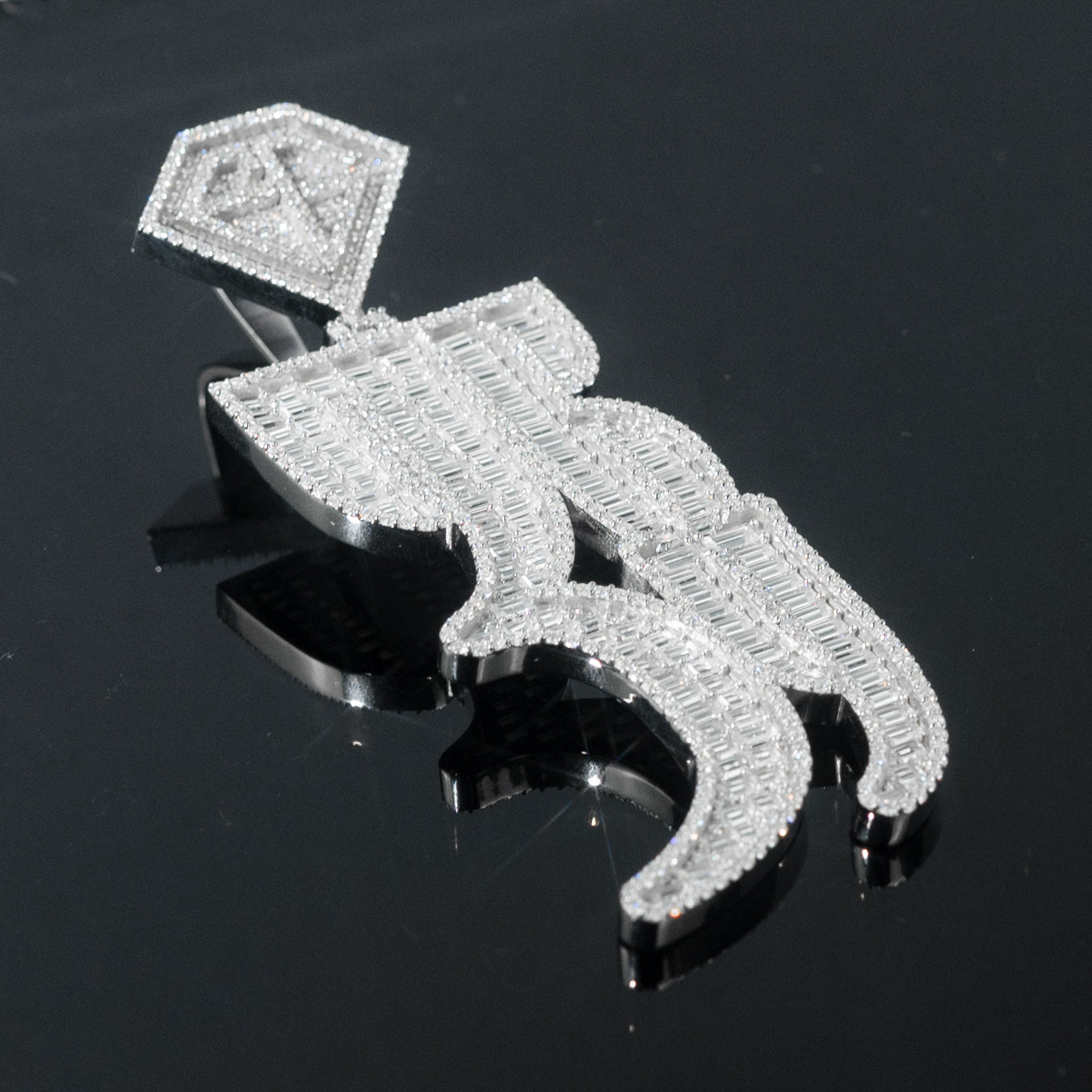 369 Pendant Angle Shot - Frozen Gold Jewellers