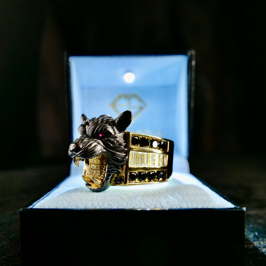 3D Wolf Head Ring in Frozen Gold Icebox Close up Glowing Eyes - Frozen Gold Jewellers