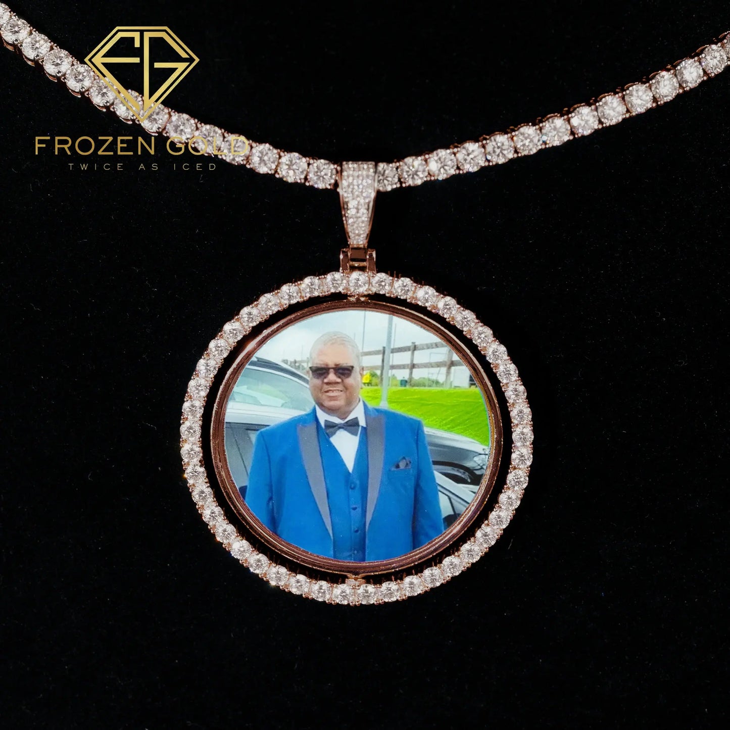 DOUBLE-SIDED ROTATING CUSTOM PICTURE PENDANT | 1.5"-3" Frozen Gold Jewellers
