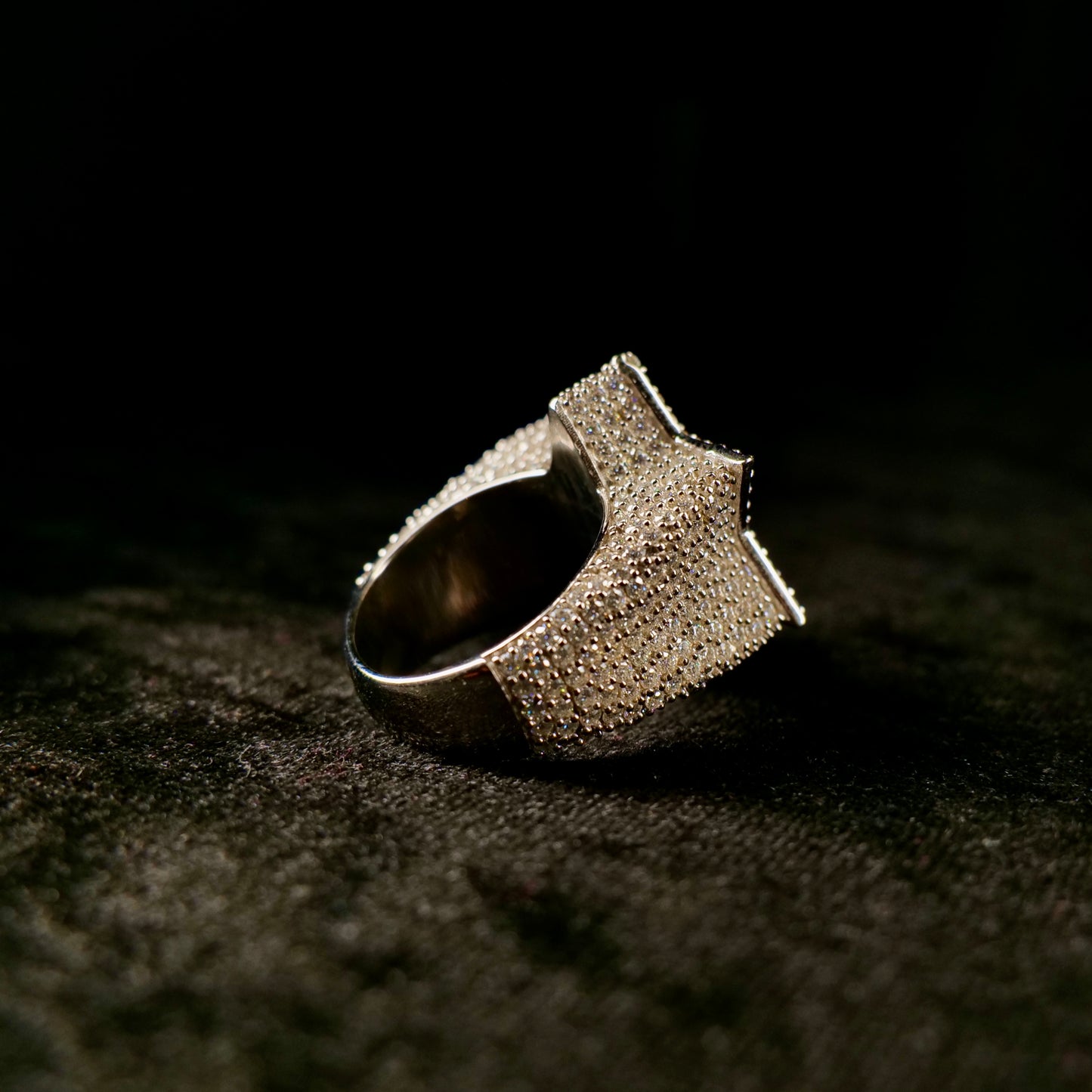 Star Ring Back angled right - Frozen Gold Jewellers