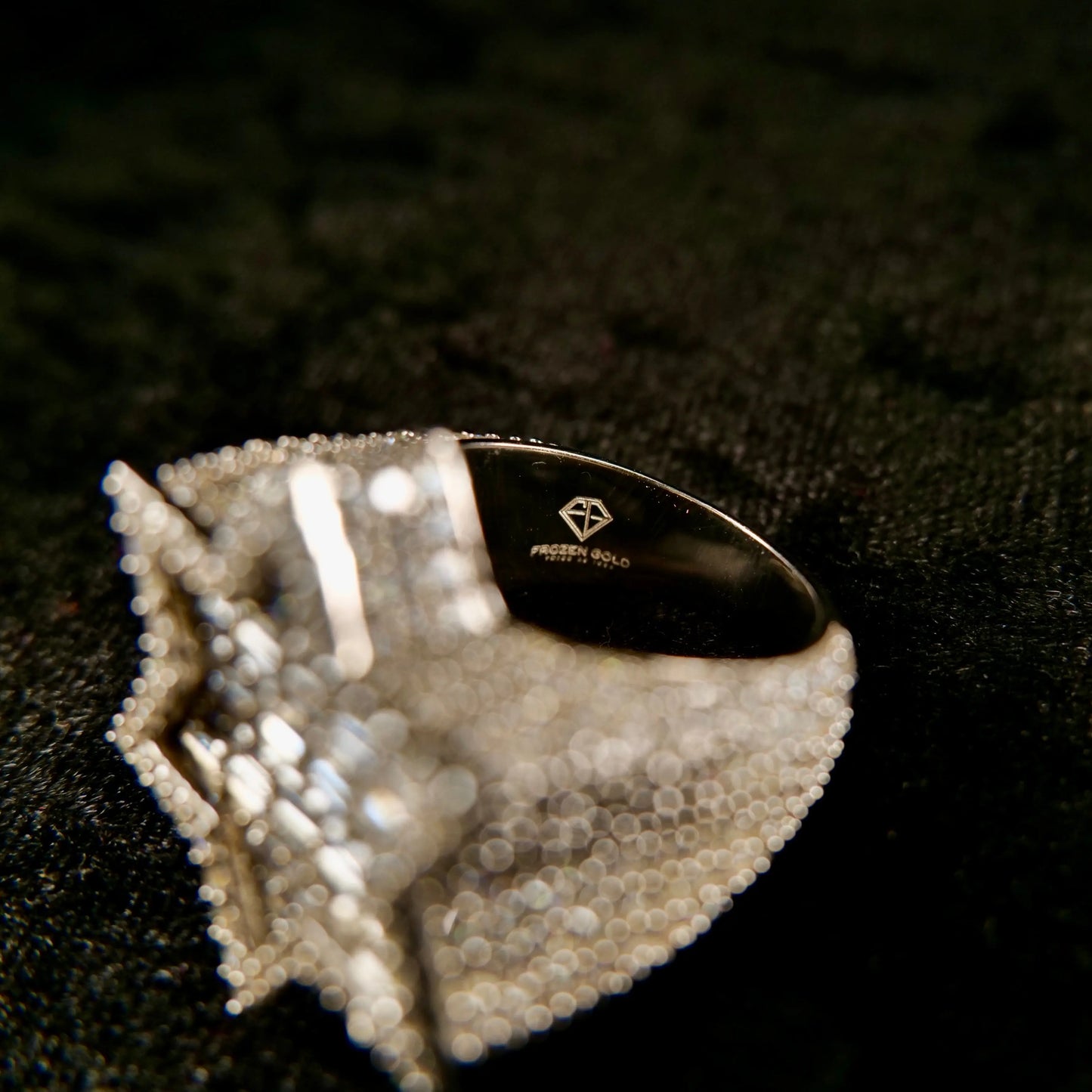 Star ring high right angle clear logo - Frozen Gold Jewellers