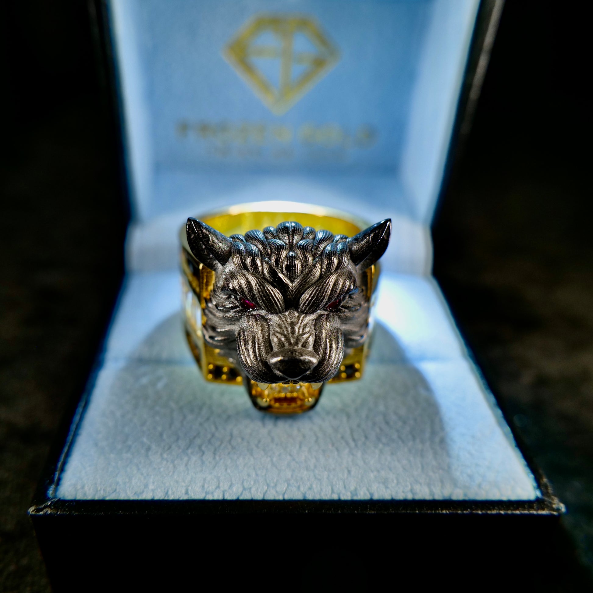 3D Wolf Head Ring Top Down Shot in Frozen Gold Icebox - Frozen Gold Jewellers