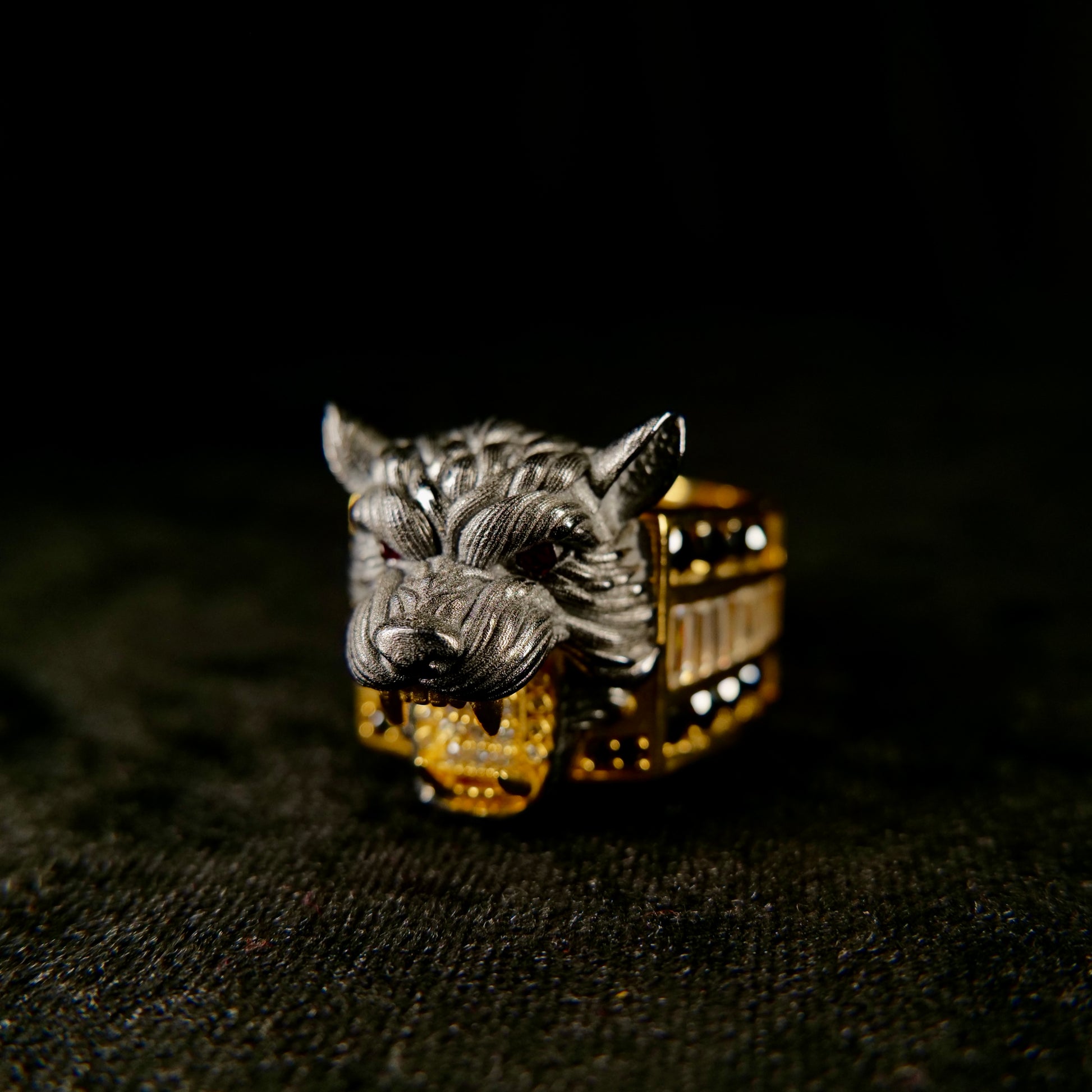 3D Wolf Head Ring facing front slight left 3- Frozen Gold Jewellers